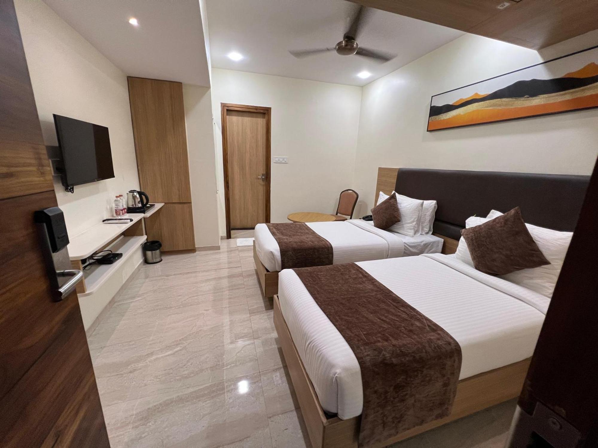 Hotel Touchwood Visakhapatnam Exterior foto